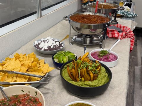 Alonzo Zarco: Taco Bar