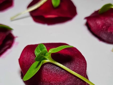 Igor Dudkin: Italian dinner