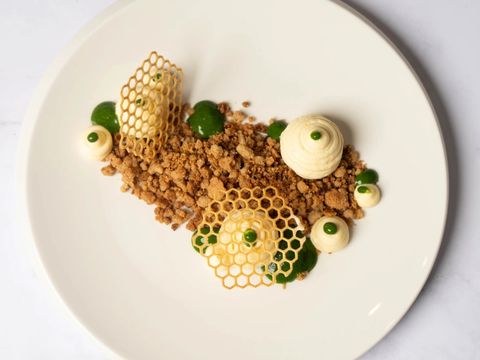 Issam Aoullay: Signature Menu